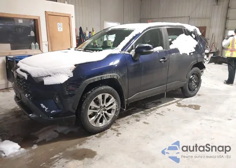 2025 Toyota Rav4 Xle Premium z USA, uszkodzony, nr VIN 2T3A1RFV4SW614251